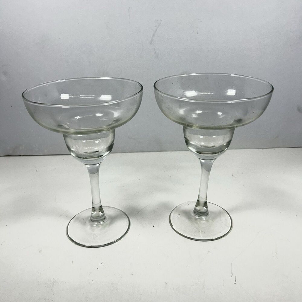 Clear Glass Margarita Glasses Set of 2 Classic Stemmed Cocktail Barware